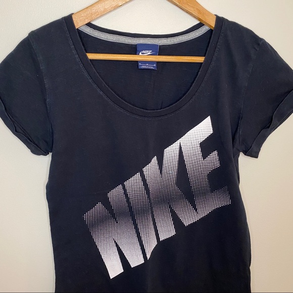 Nike Tops - Nike Logo  Graphic Tee Black White M